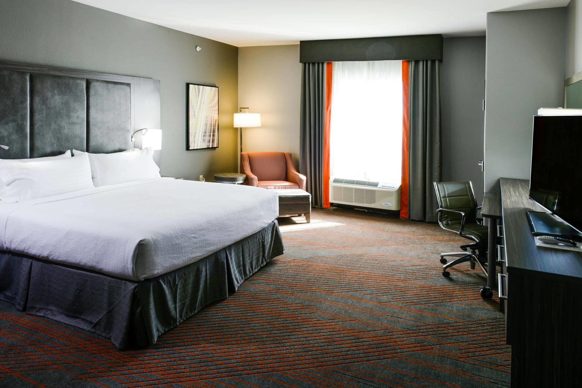 Holiday Inn Abilene - North College Area By Ihg Екстериор снимка